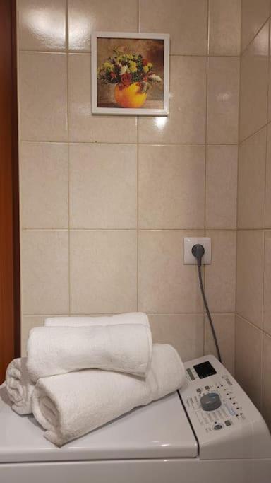Cozy Modern Apartment Sunrise Studio 35M2 Balcony 3 Persons Cracovia Exterior foto